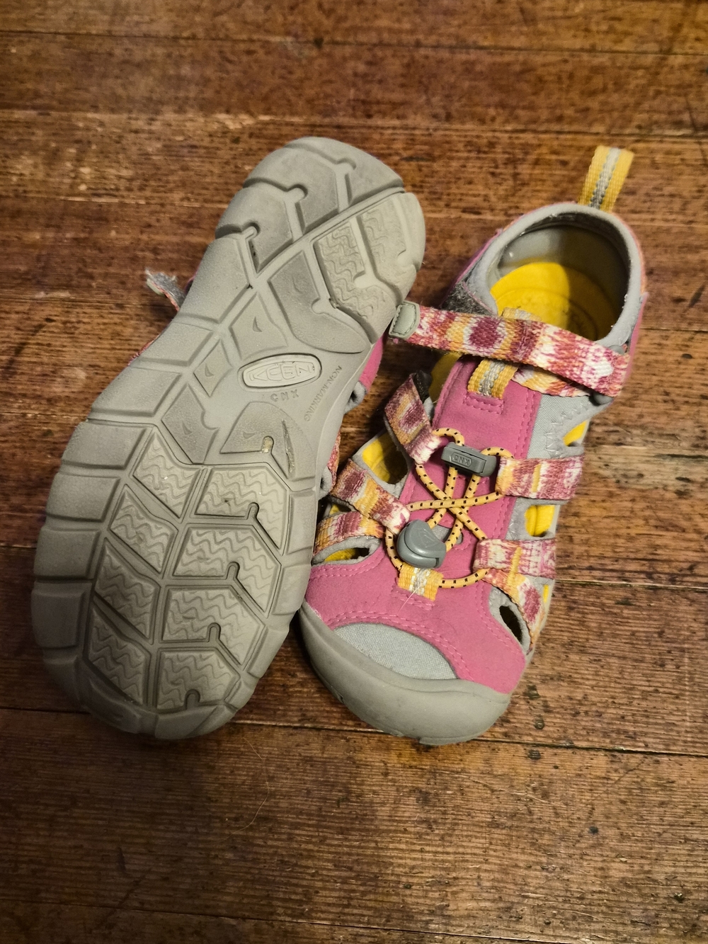 EUC KEEN Toddler Sandals Size 13 Pink Yellow Waterproof Hiking Shoes Girls - Picture 3 of 5